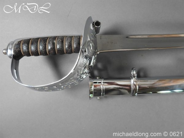 michaeldlong.com 19676 600x450 British Troopers Household Cavalry Sword