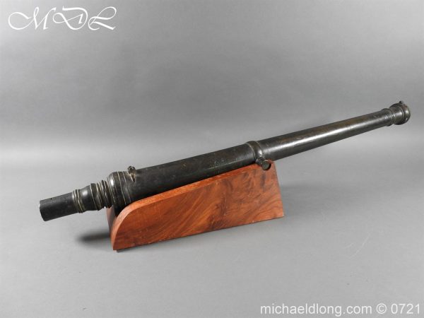 michaeldlong.com 20633 600x450 Bronze Swivel Gun 18th Century