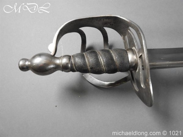 michaeldlong.com 22282 600x450 Heavy Cavalry 1788 Sword by Gill