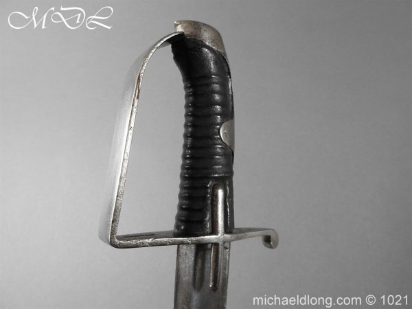 michaeldlong.com 22547 600x450 1788 British Trooper Light Cavalry Sword by Osbourne