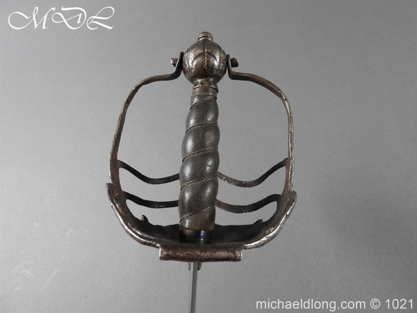 English 17th century Mortuary Sword - Image 22