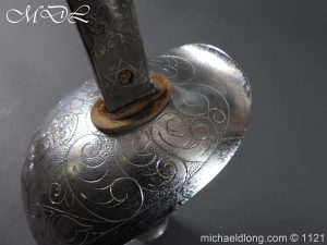 michaeldlong.com 22977 300x225 British 1912 Indian Pattern Officer’s Sword