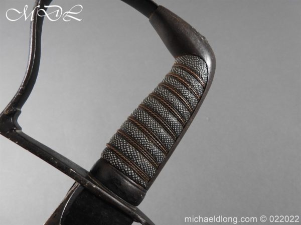 British Officer's 1796 Light Cavalry Pipe back Sword - Image 8