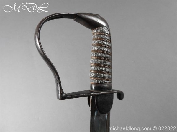 British Officer's 1796 Light Cavalry Pipe back Sword - Image 4