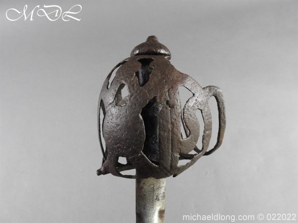 michaeldlong.com 25127 600x450 Scottish Beak Neb Ribbon Hilt Sword c 1650
