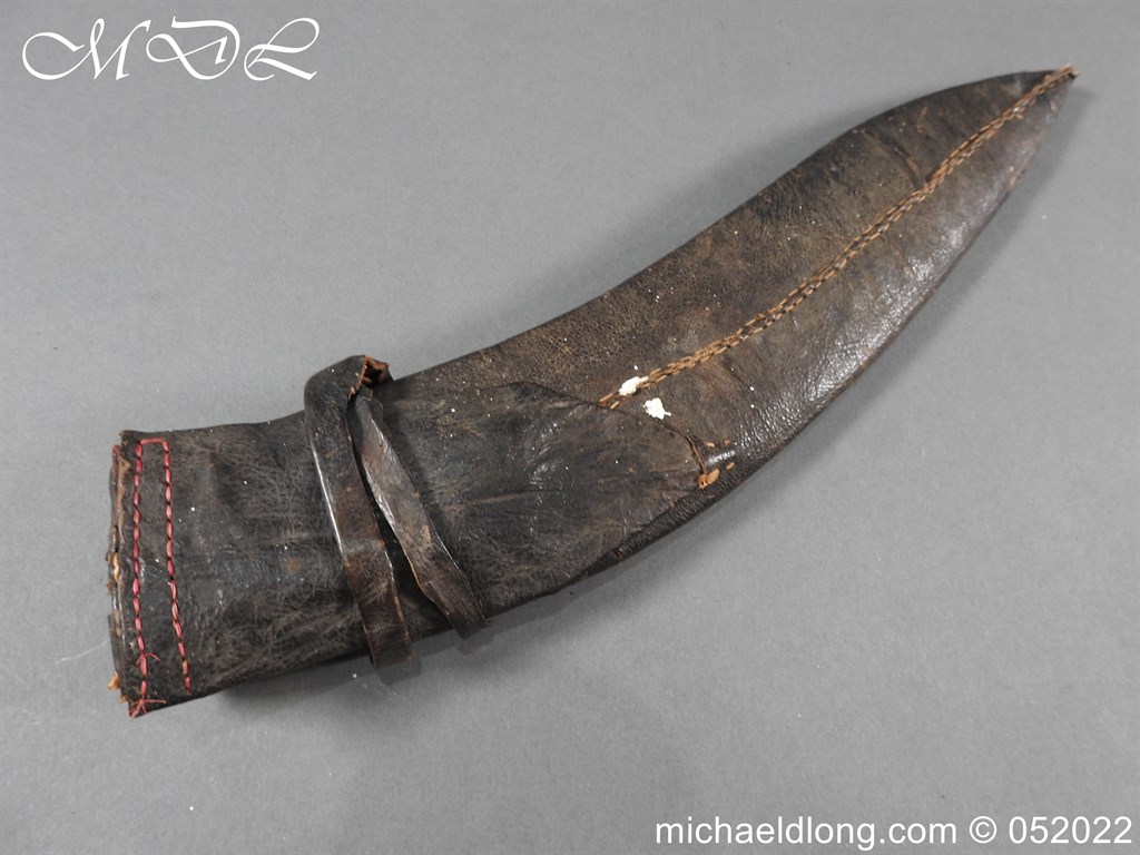 19th century Kukri or Khukuri Carved Hilt - Image 5