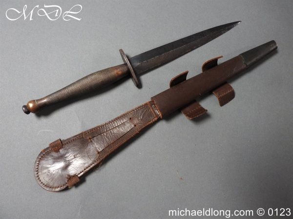 2nd Pattern F-S Fighting Knife - Broad Arrow and B