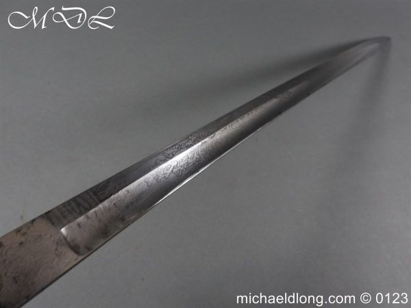 michaeldlong.com 3004638 600x450 Royal Artillery Short Sword 1821