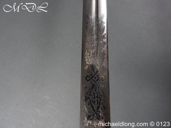 michaeldlong.com 3004907 600x450 Gordon Highlanders Edward 8th Cross Hilt Sword