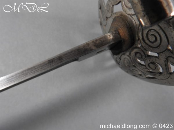 michaeldlong.com 3006753 600x450 1887 Pattern Officer’s Heavy Cavalry Sword
