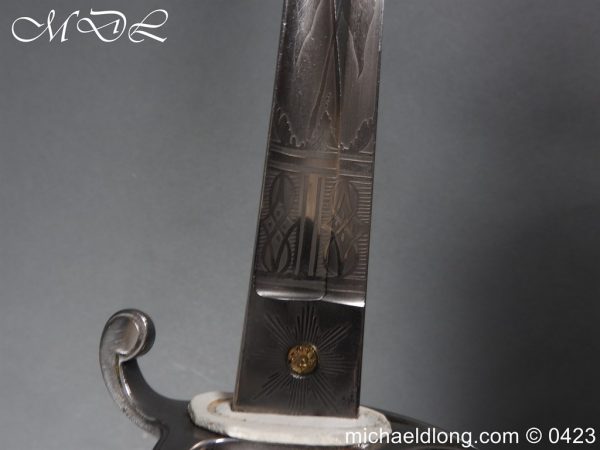 michaeldlong.com 3006834 600x450 Victorian Royal Artillery Sword