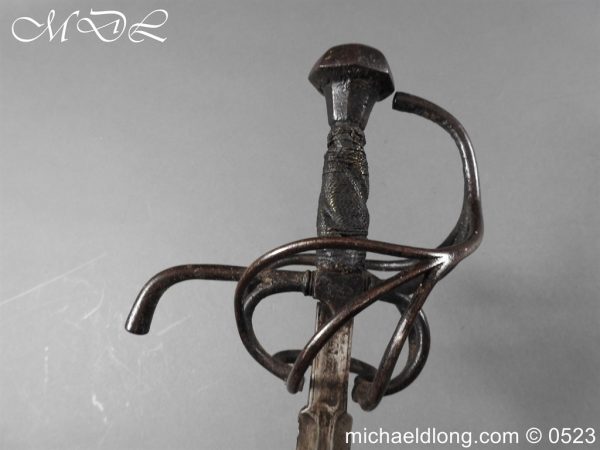 Swept Hilt Rapier c 1600 - Image 8