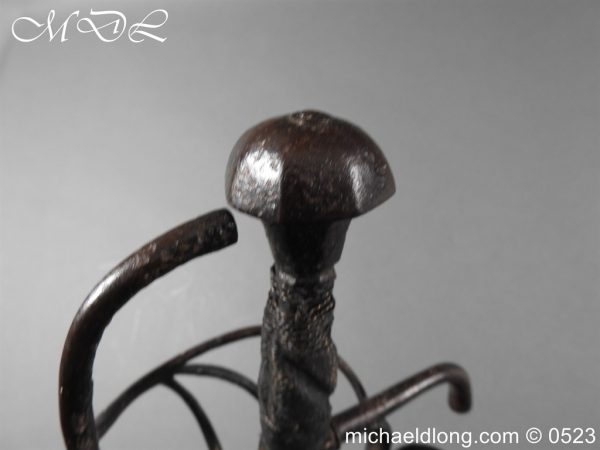 Swept Hilt Rapier c 1600 - Image 5