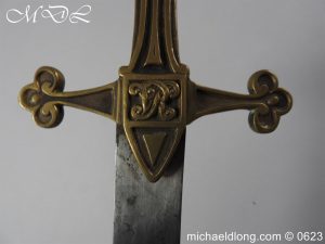 michaeldlong.com 3008341 300x225 Victorian Bandsman Sword with Curved Blade