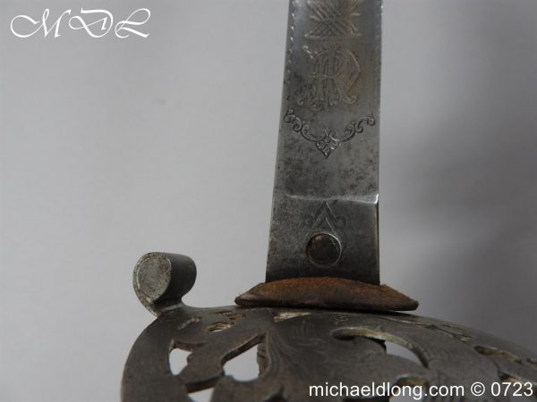 michaeldlong.com 3008448 600x450 6th Dragoon Guards Victorian Carabineer's Officer's Sword