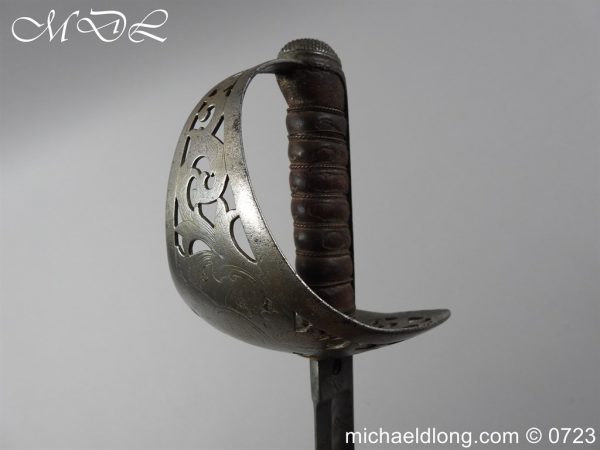 michaeldlong.com 3008466 600x450 6th Dragoon Guards Victorian Carabineer's Officer's Sword