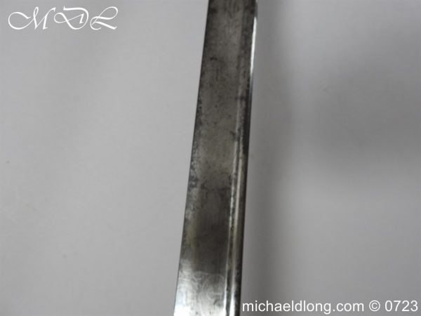 michaeldlong.com 3008487 600x450 British 1827 Pipe Back Naval Sword