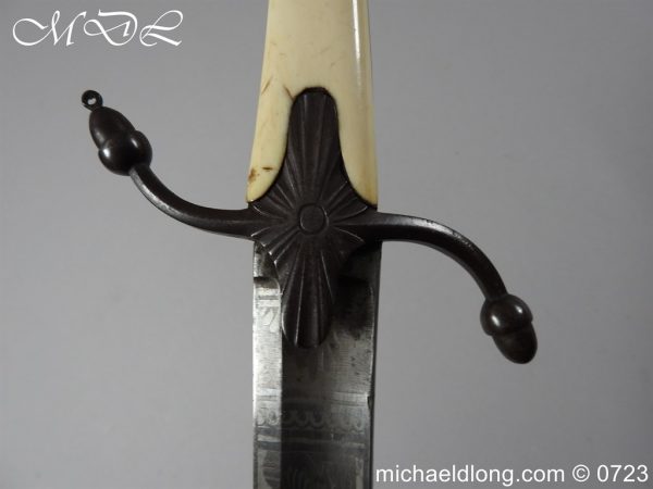 michaeldlong.com 3008734 600x450 Continental 19th Century Officer’s Mameluke Sword