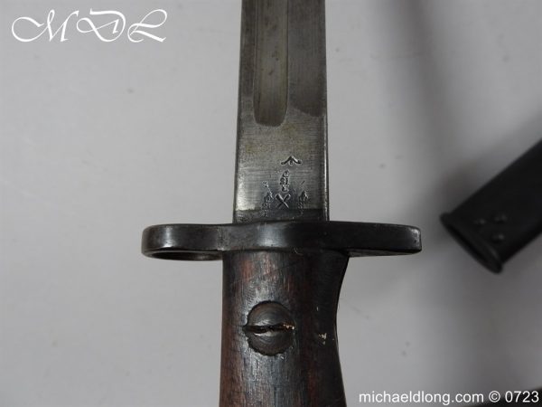 michaeldlong.com 3009260 600x450 British 1907 bayonet by Sanderson