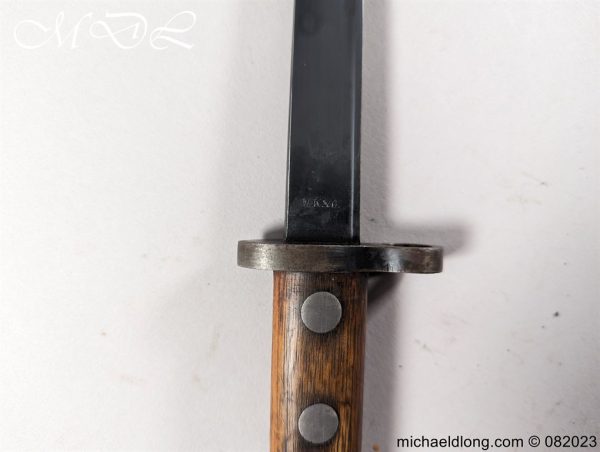 michaeldlong.com 082344 600x452 Dutch Model 1895 Mannlicher Bayonet