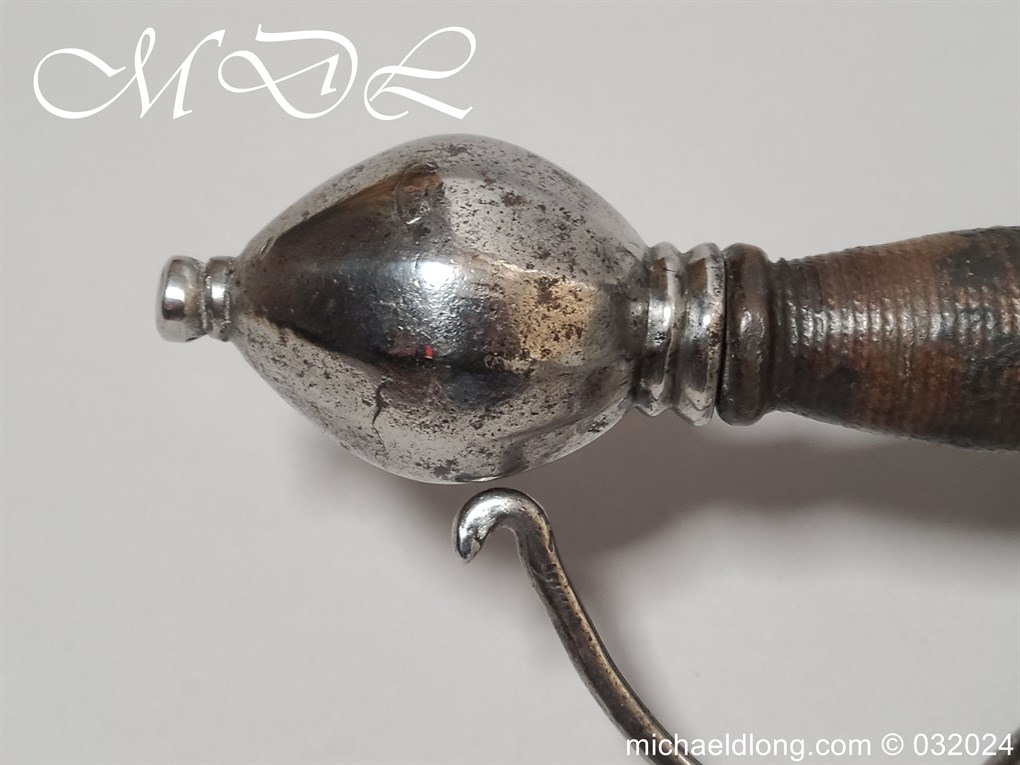 Six Ringed 17th Century Rapier - Image 20
