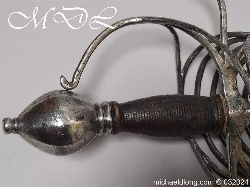 Six Ringed 17th Century Rapier - Image 14