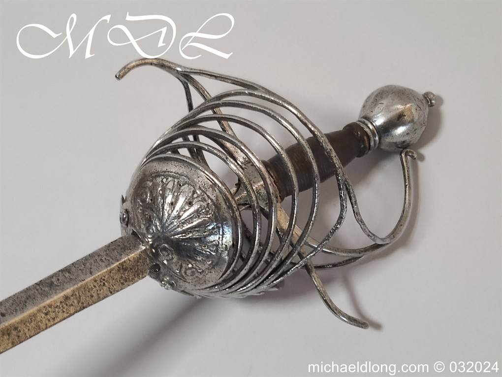 Six Ringed 17th Century Rapier - Image 9