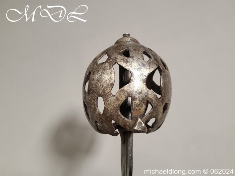 Scottish Beak Neb Ribbon Hilt Sword – Michael D Long Ltd | Antique Arms ...