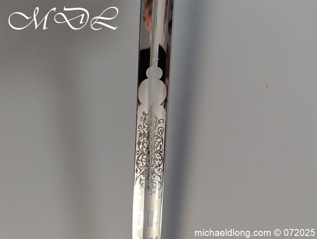 Gentlemen at Arms Sword - Lieut Colonel Sir Gustavus Hume - Image 20