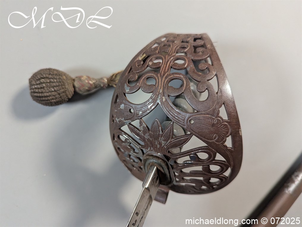 Gentlemen at Arms Sword - Lieut Colonel Sir Gustavus Hume - Image 8