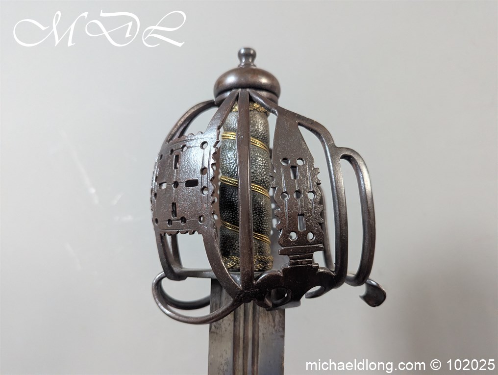 Scottish 18th Century Broad Sword - Image 15