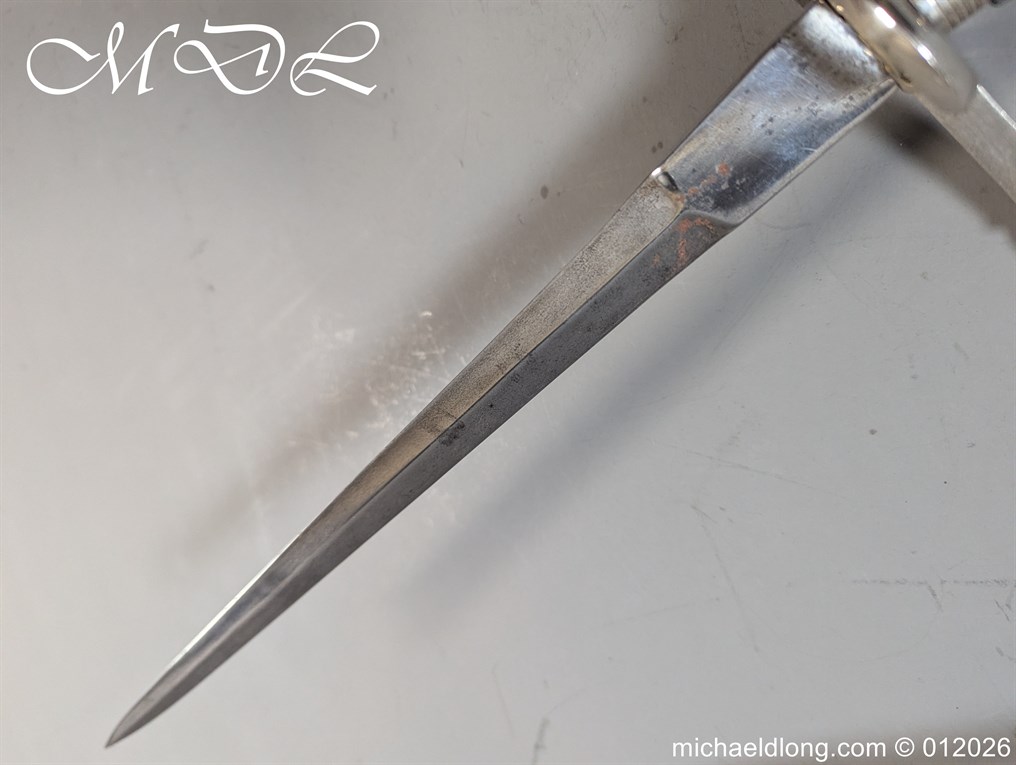 Italian Swept Hilt Rapier and Ensuite Dagger - Image 18