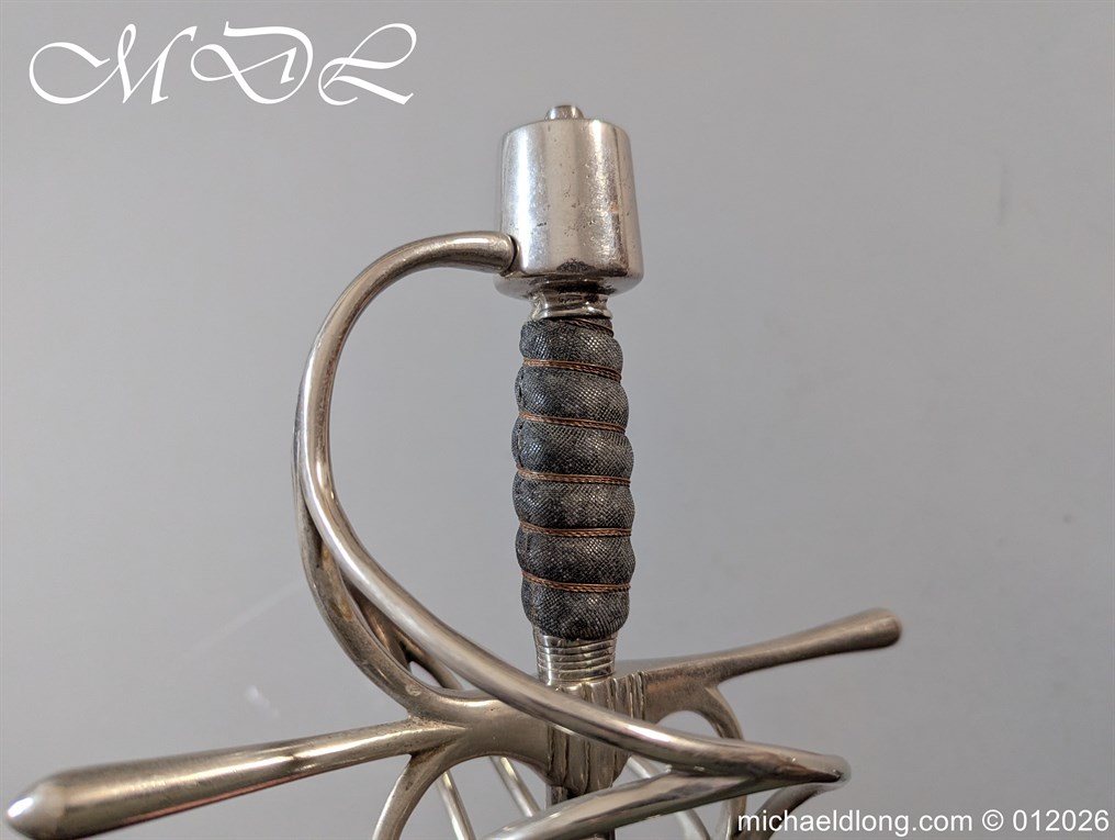 Italian Swept Hilt Rapier and Ensuite Dagger - Image 6